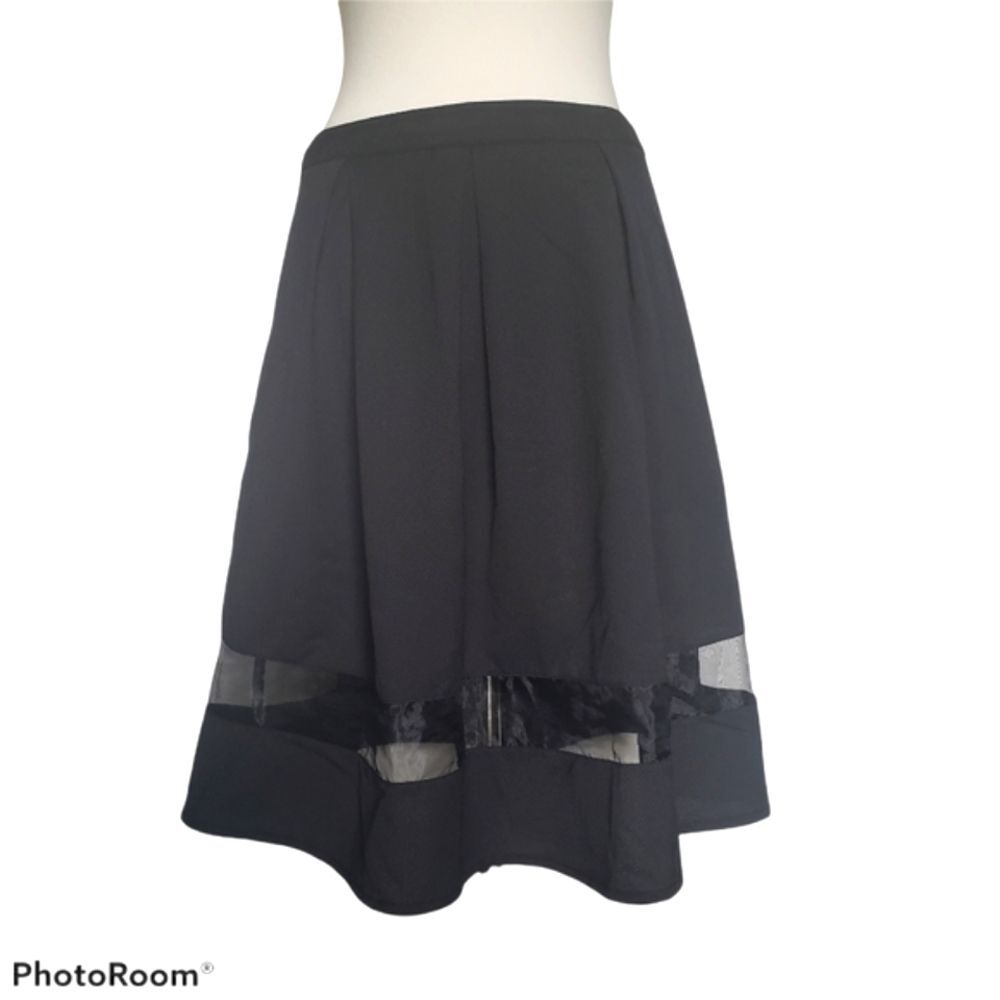 UMGEE USA Black Skirt - M